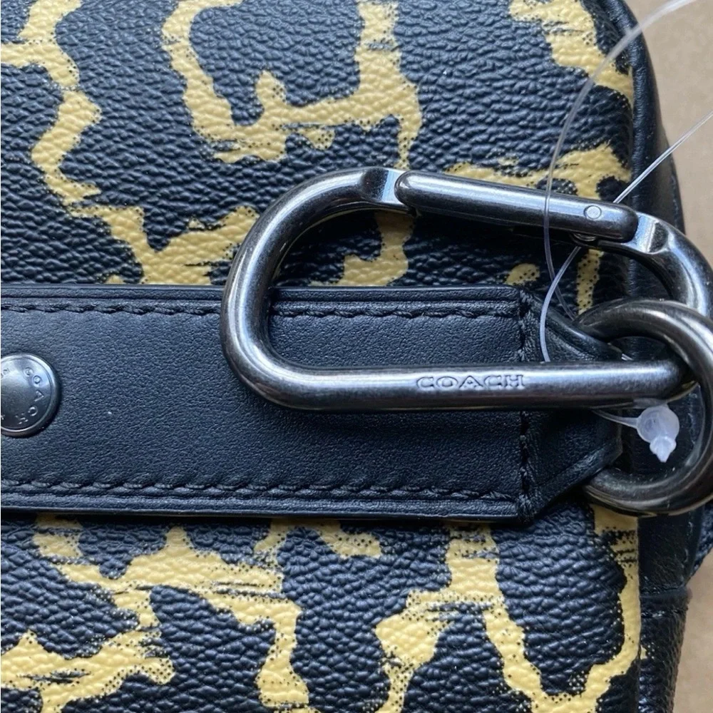 Coach Disney Dumbo Pouch Belt Bag Charm - Picture 6 of 6